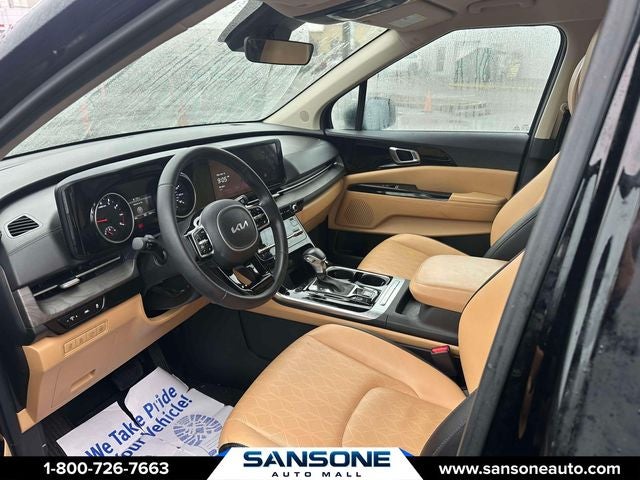 2023 Kia Carnival EX