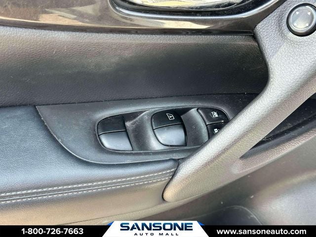 2017 Nissan Rogue S